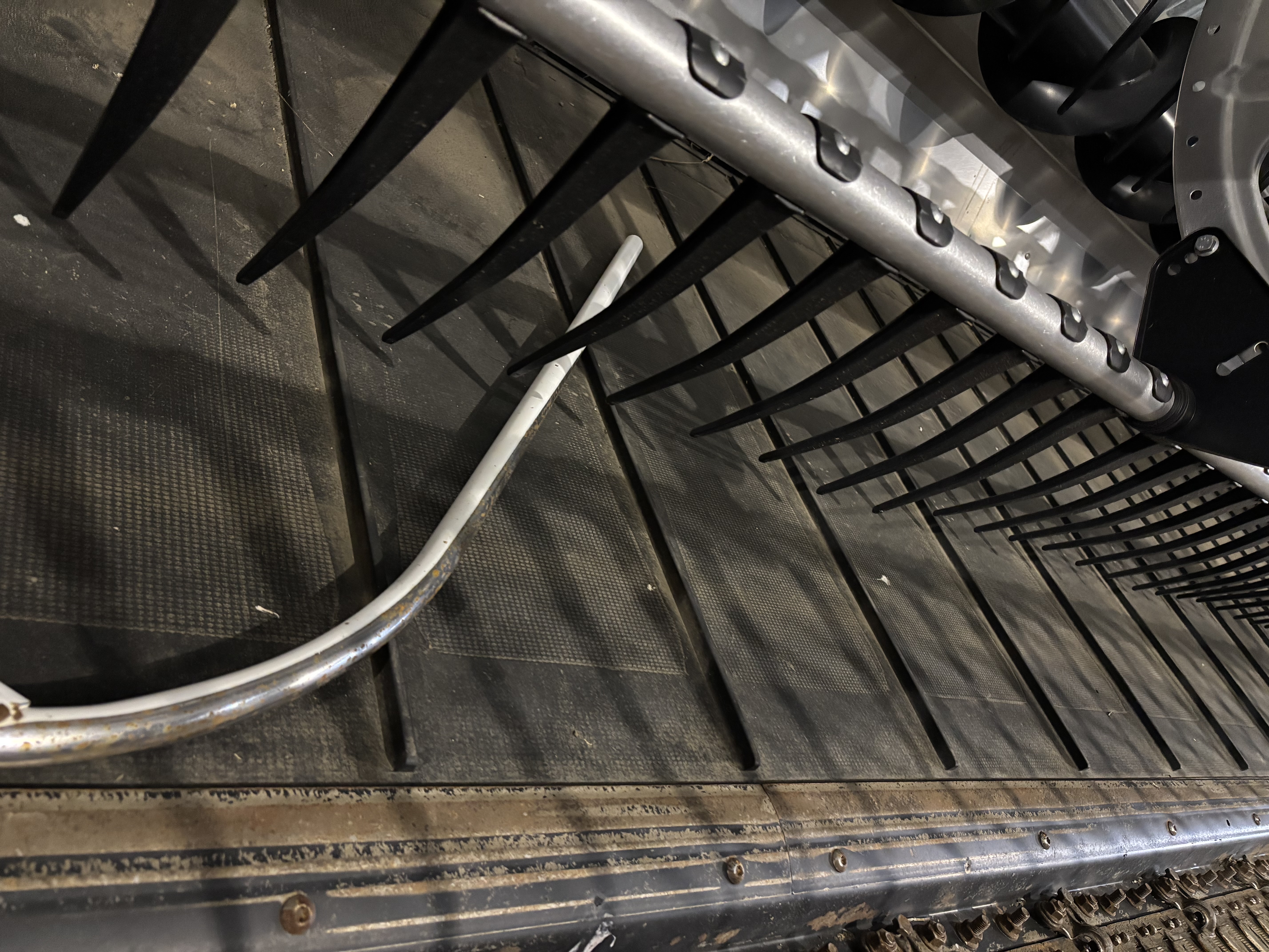 2022 MacDon FD250 Header Draper Flex