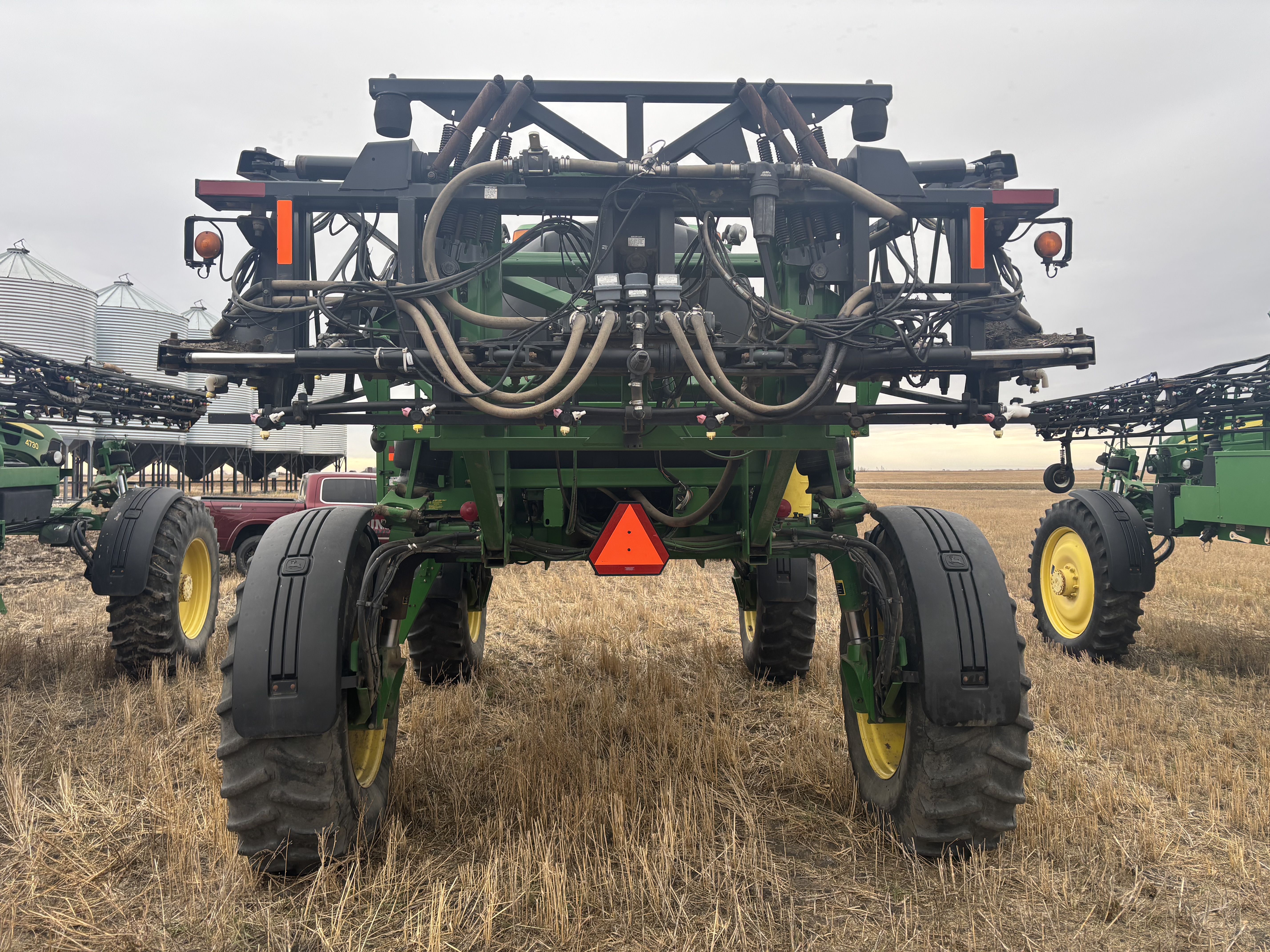 2001 John Deere 4710 Sprayer/High Clearance