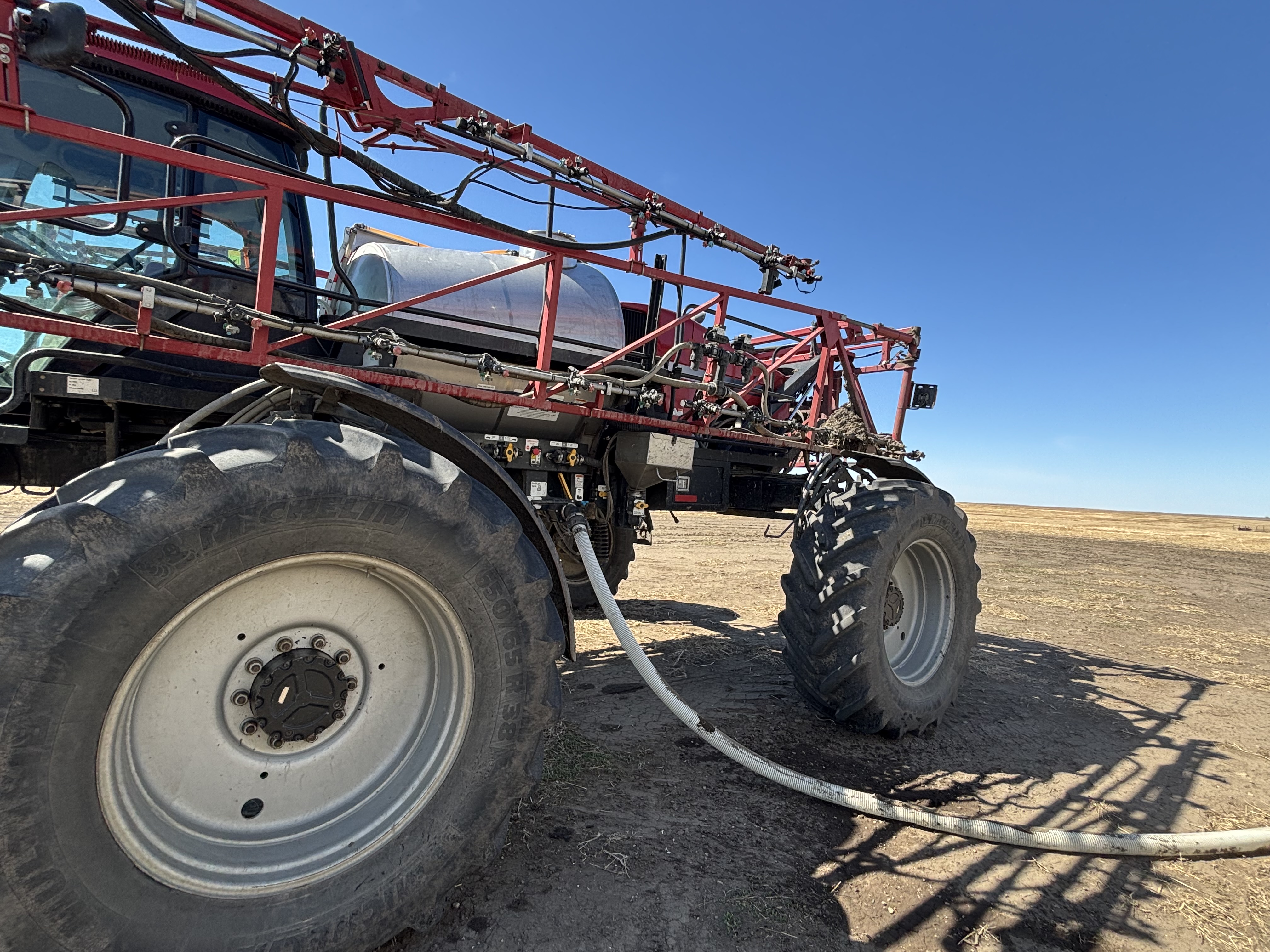 2012 Case IH Patriot 3330 Sprayer/High Clearance