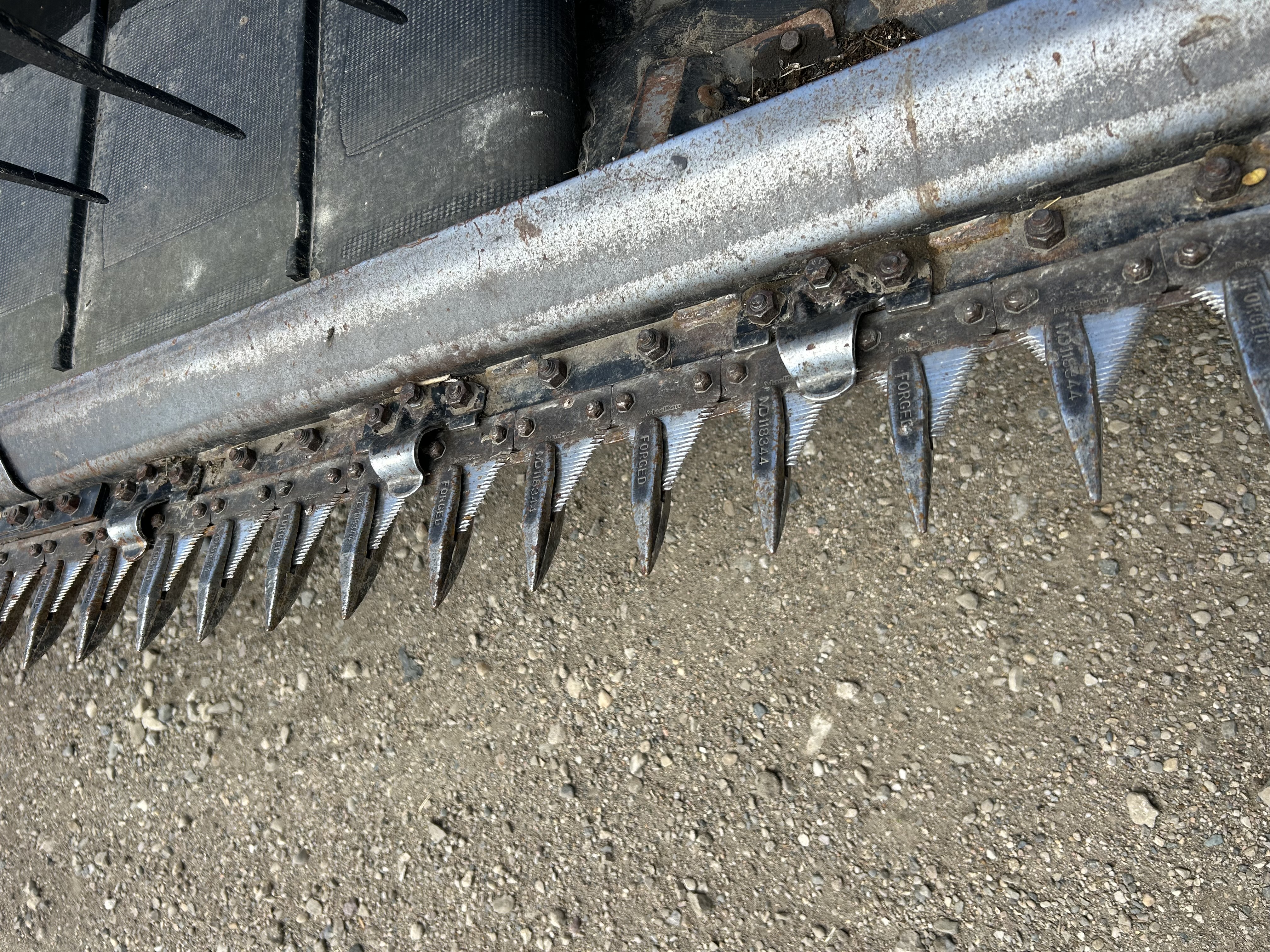 2017 MacDon FD75-40 Header Draper Flex