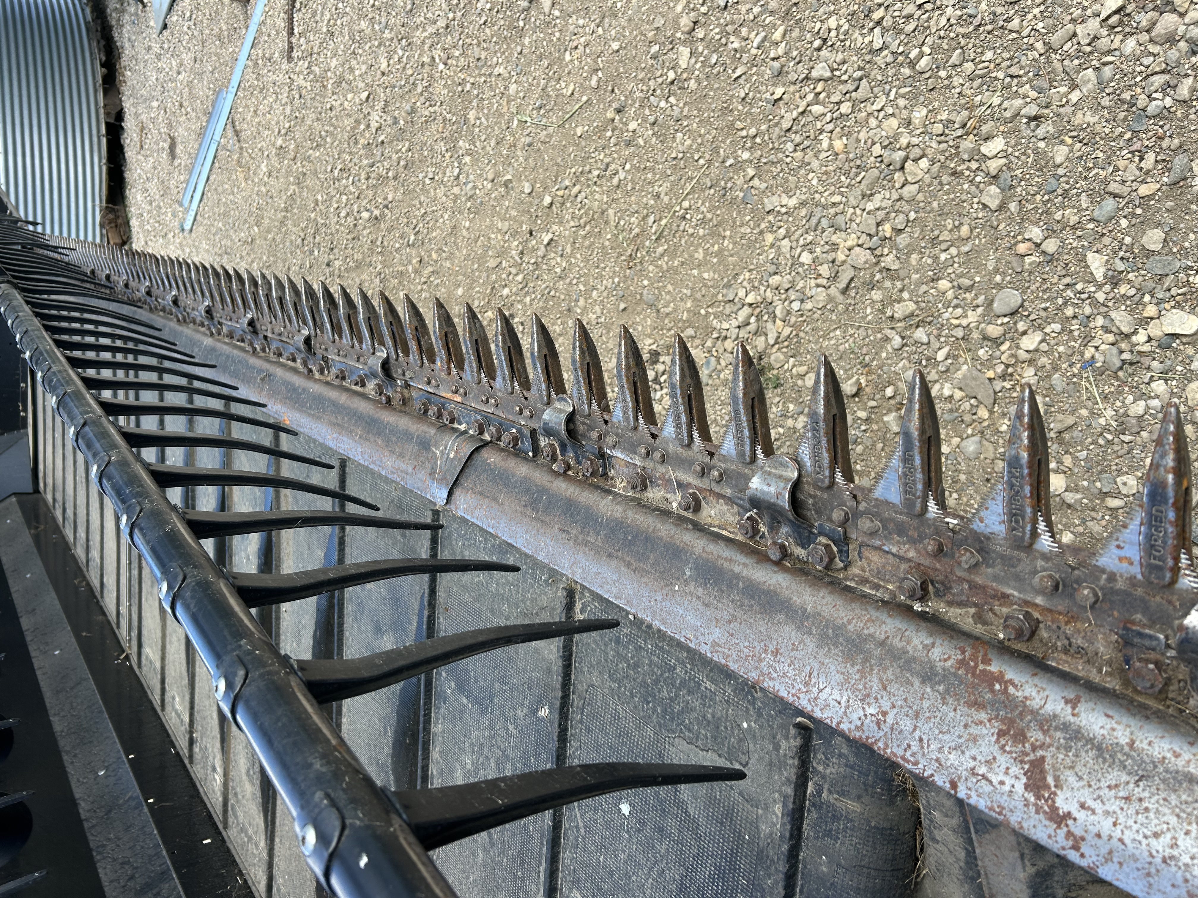 2017 MacDon FD75-40 Header Draper Flex