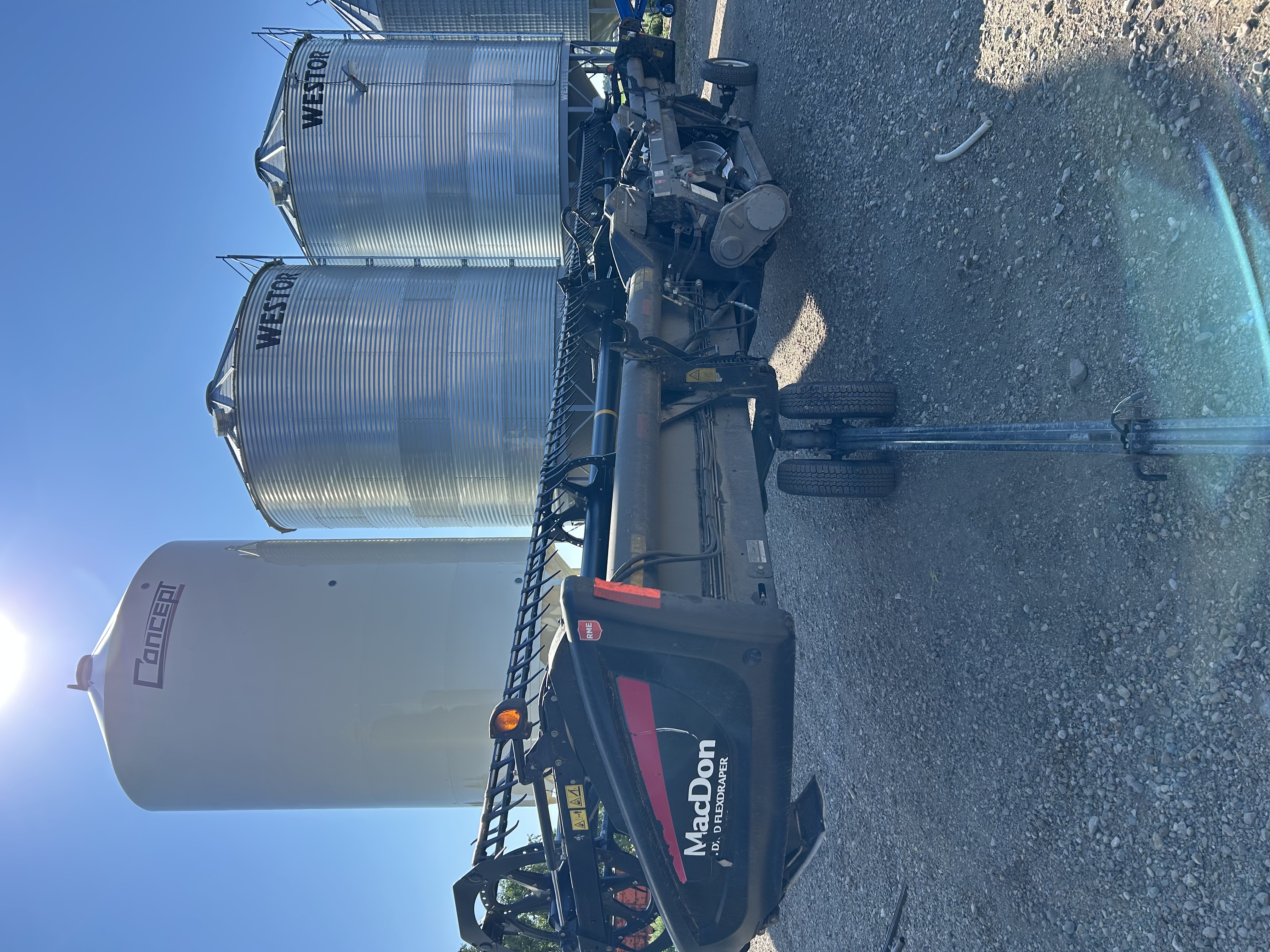 2017 MacDon FD75-40 Header Draper Flex