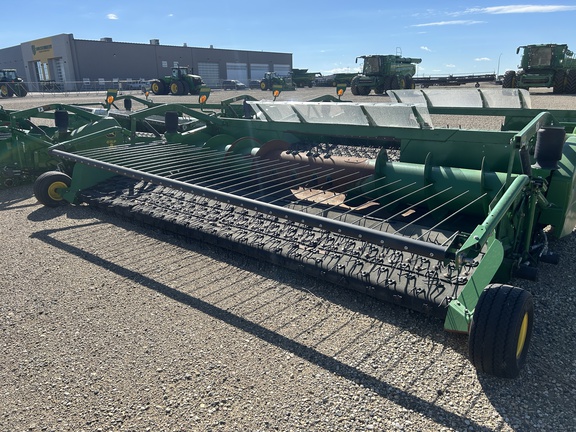 2014 John Deere 615P Header Combine