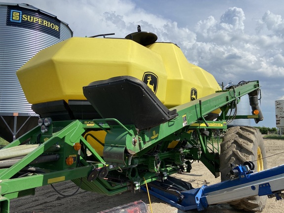 2013 John Deere 1870 Air Seeder