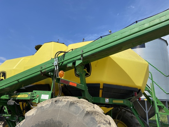 2013 John Deere 1870 Air Seeder