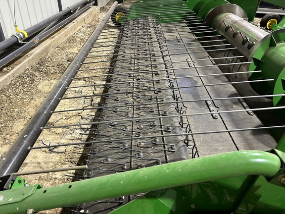 2015 John Deere 615P Header Combine