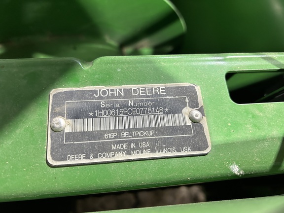 2015 John Deere 615P Header Combine