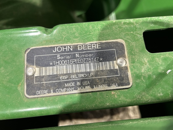 2015 John Deere 615P Header Combine