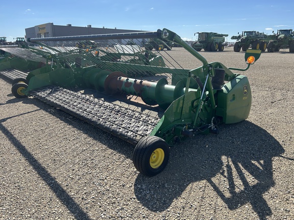 2017 John Deere 615P Header Combine