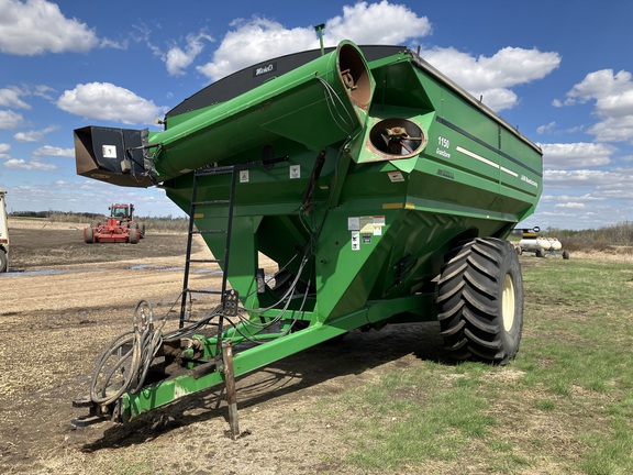 2009 J&M 1150-22S Grain Cart