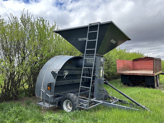 2009 Loftness GBL Sprayer/Specialty