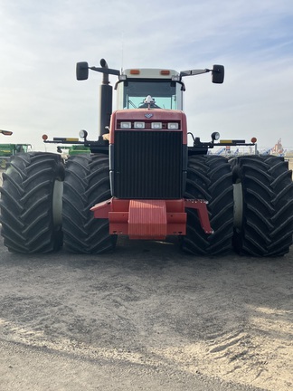 2004 Versatile 2425 Tractor 4WD