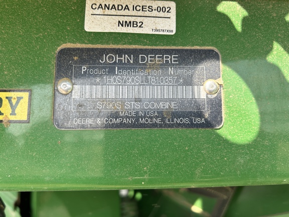 2020 John Deere S790 Combine