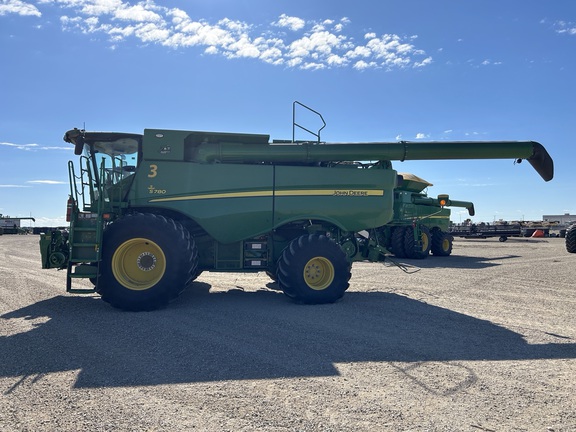 2022 John Deere S780 Combine