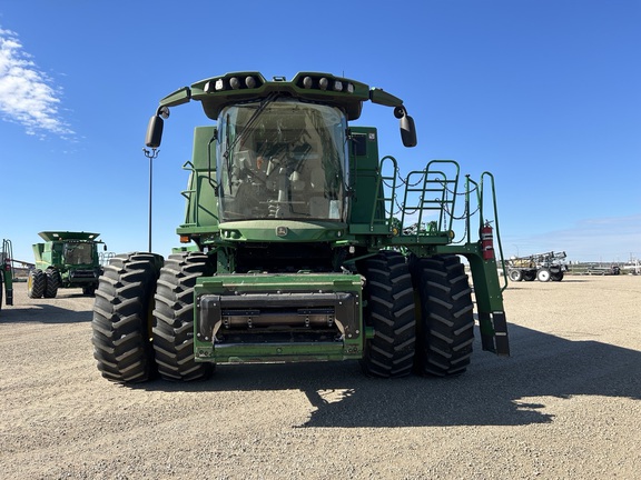 2022 John Deere S780 Combine