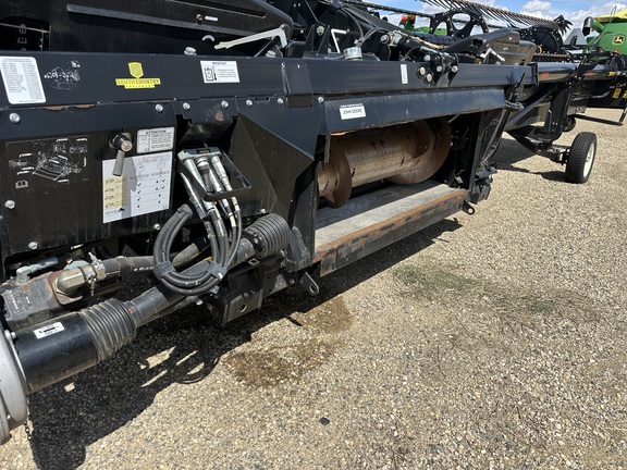 2017 MacDon FD75-45 Header Combine