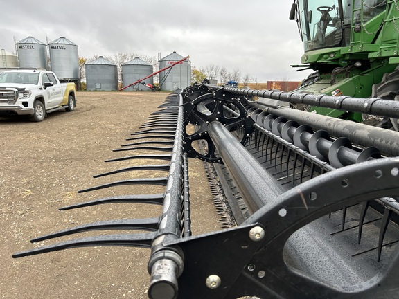 2017 MacDon FD75-45 Header Combine