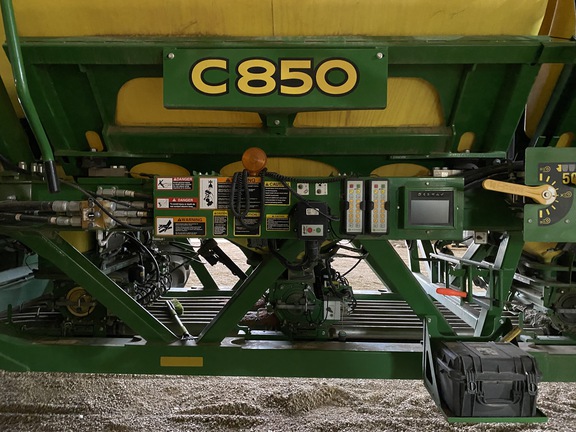 2017 John Deere C850 Air Seeder