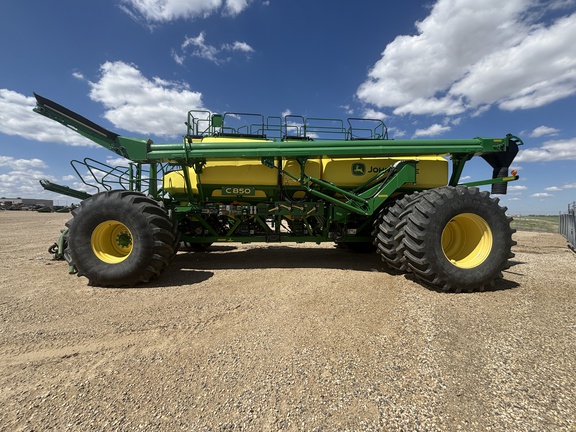 2017 John Deere C850 Air Seeder