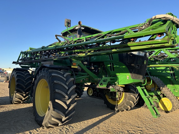 2016 John Deere R4045 Sprayer/High Clearance