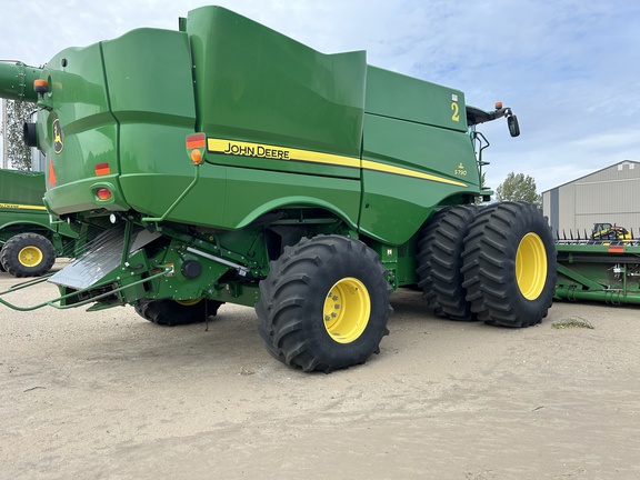 2018 John Deere S790 Combine