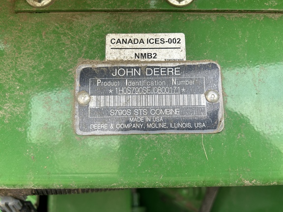 2018 John Deere S790 Combine