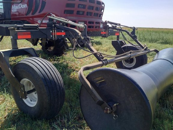 2013 MacDon M205 Windrower