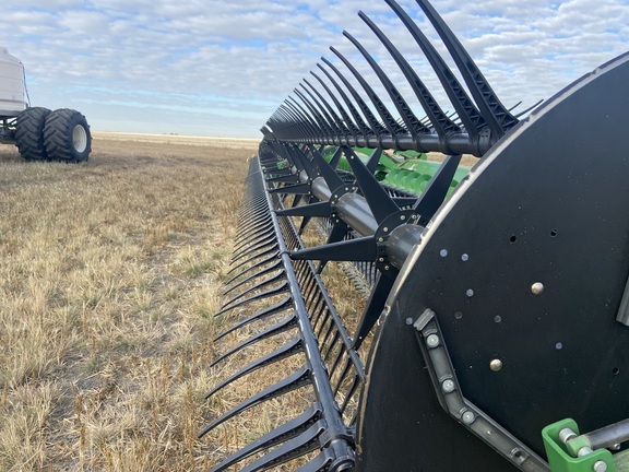 2018 John Deere 645FD Header Combine