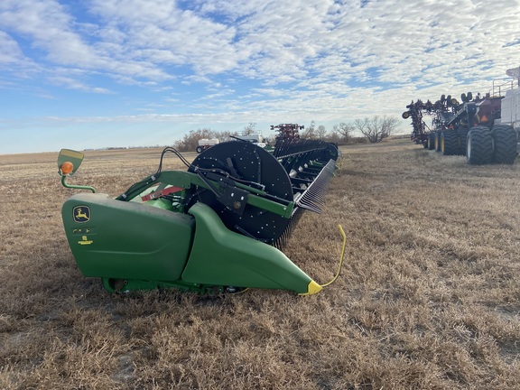 2018 John Deere 645FD Header Combine