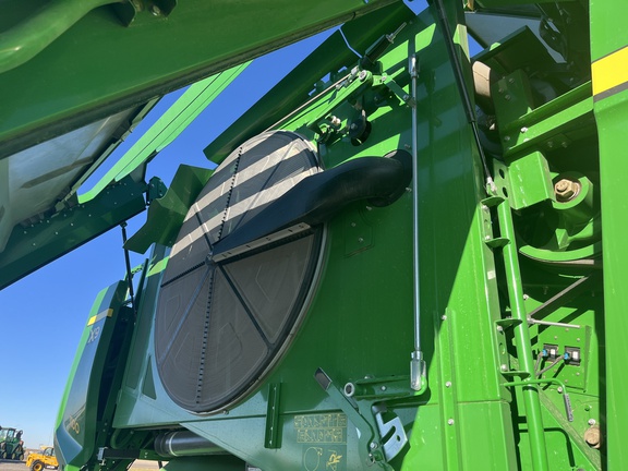 2024 John Deere X9 1100 Combine