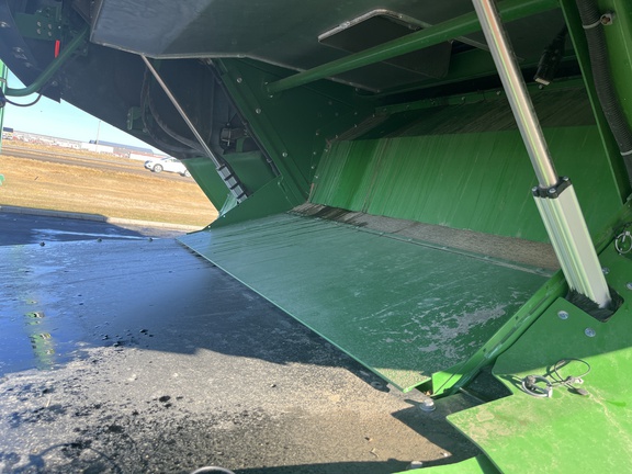 2024 John Deere X9 1100 Combine