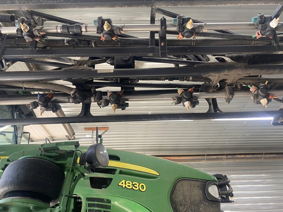 2009 John Deere 4830 Sprayer/High Clearance