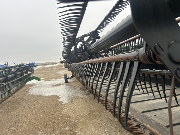 2018 MacDon FD140 Header Combine