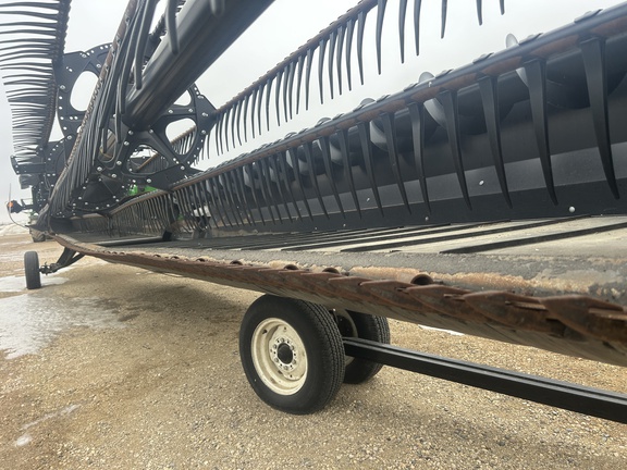 2018 MacDon FD140 Header Combine