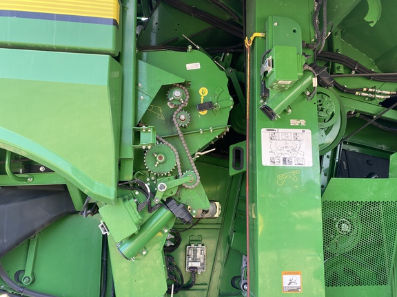 2019 John Deere S780 Combine