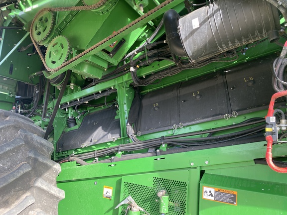 2019 John Deere S780 Combine