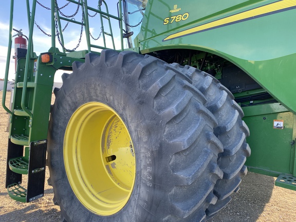 2019 John Deere S780 Combine