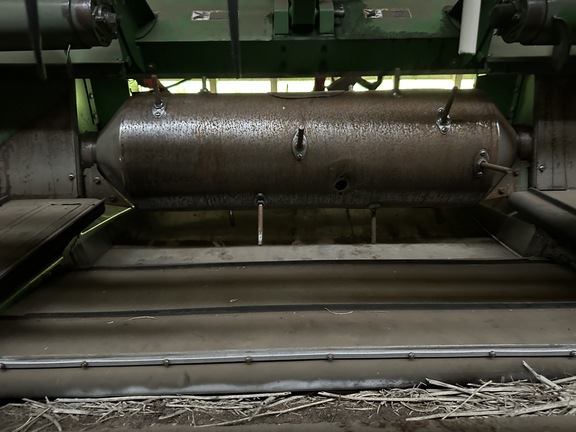 2013 John Deere 640FD Header Combine