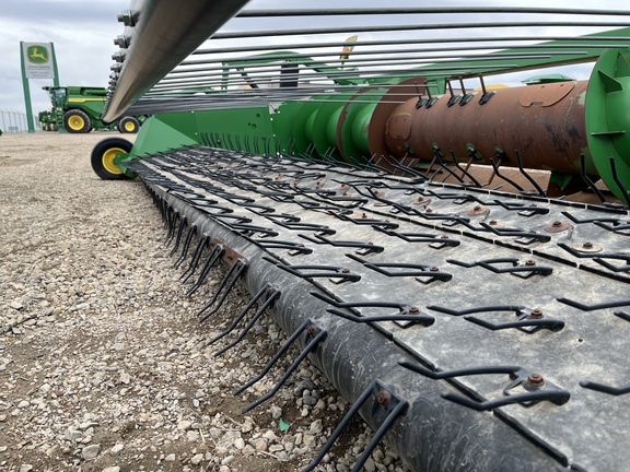 2014 John Deere 615P Header Combine