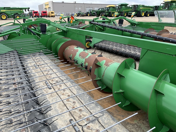 2015 John Deere 615P Header Combine