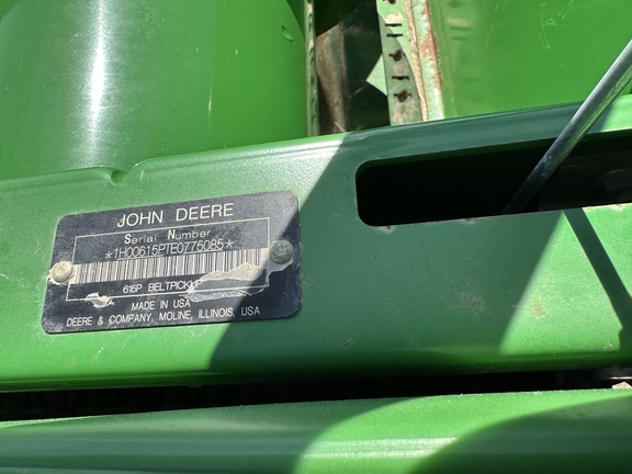 2015 John Deere 615P Header Combine