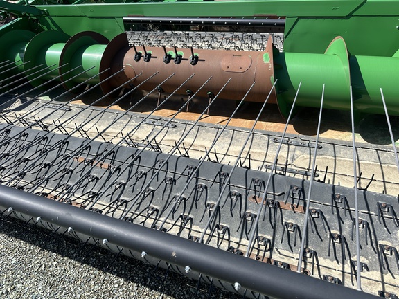 2015 John Deere 615P Header Combine