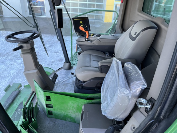 2023 John Deere X9 1100 Combine