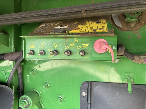 2018 John Deere S790 Combine