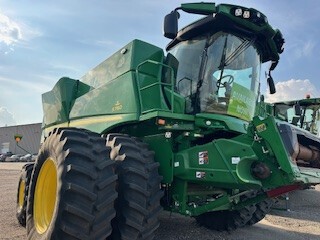 2022 John Deere S780 Combine