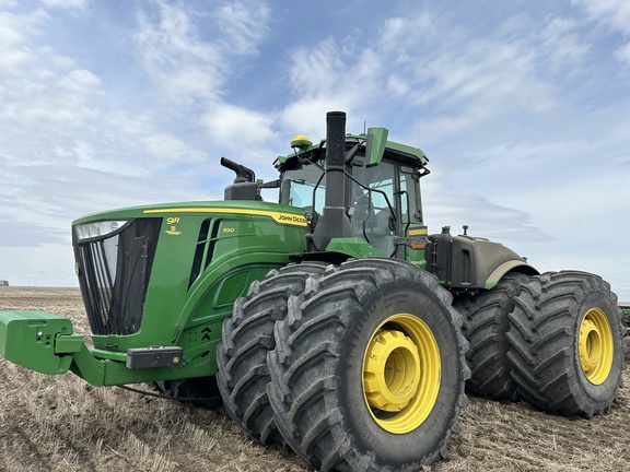 2022 John Deere 9R 590 Tractor 4WD