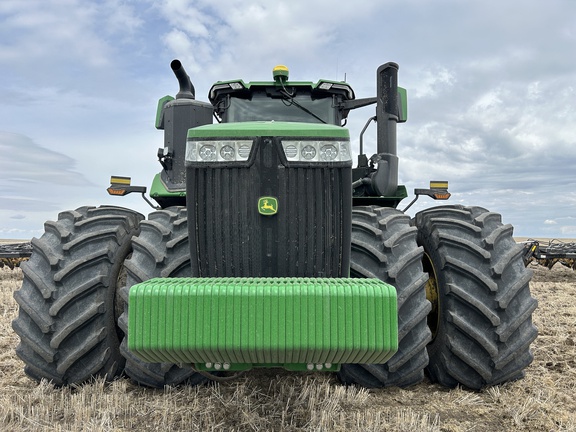 2022 John Deere 9R 590 Tractor 4WD