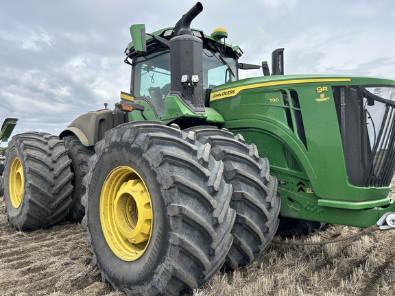 2022 John Deere 9R 590 Tractor 4WD