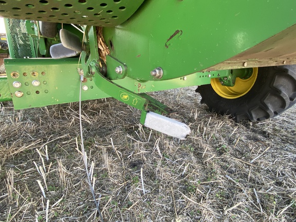 2013 John Deere S670 Combine