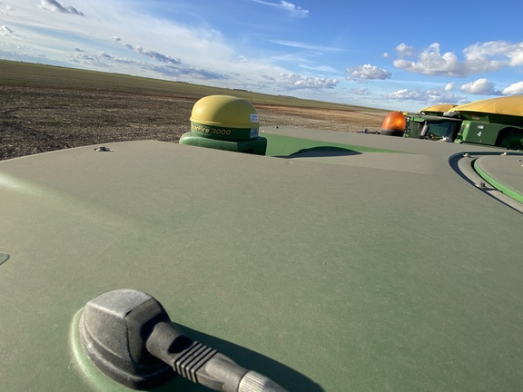 2013 John Deere S670 Combine